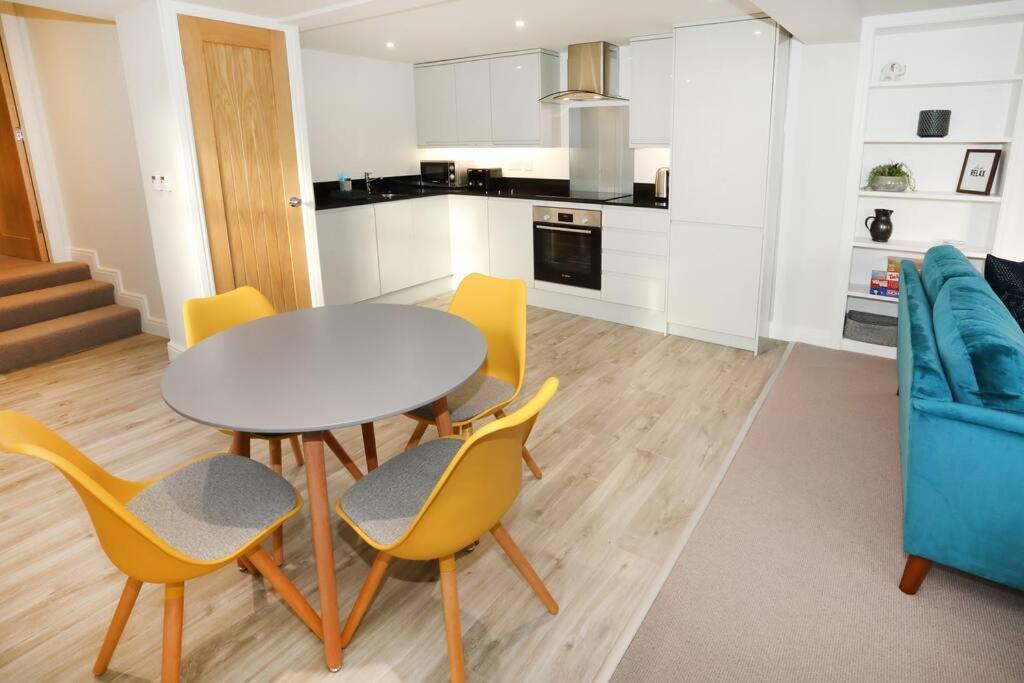 Central Ripon Apartment - View Of The Cathedral! Екстер'єр фото